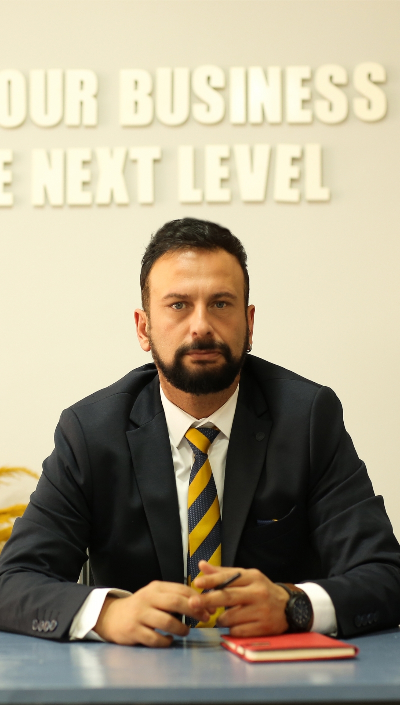 Murat  Servi